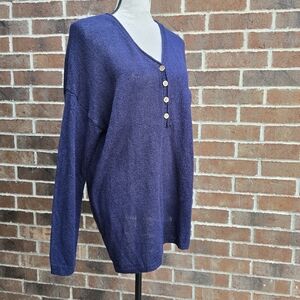 Versona V Neck Navy Knit Sweater